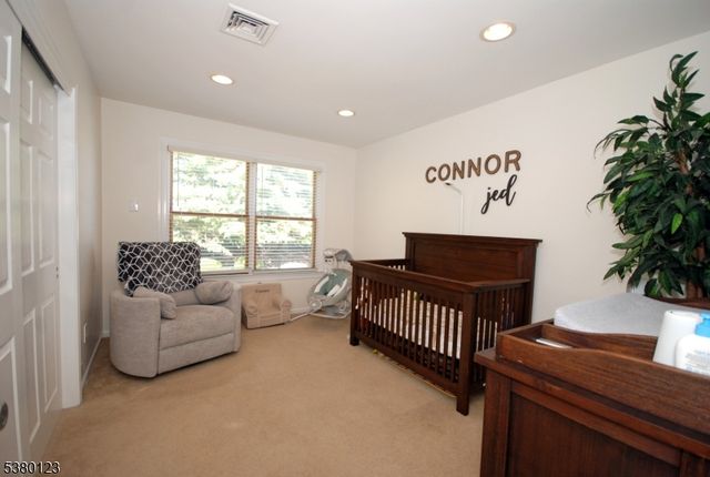 32 Peterson Rd, Hillsborough Twp., NJ 08844