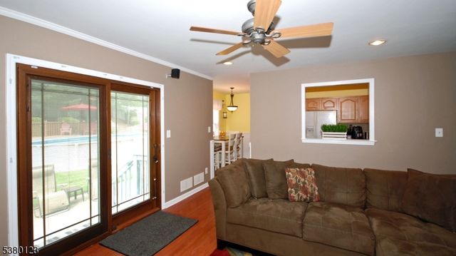 32 Peterson Rd, Hillsborough Twp., NJ 08844