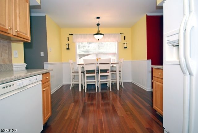 32 Peterson Rd, Hillsborough Twp., NJ 08844