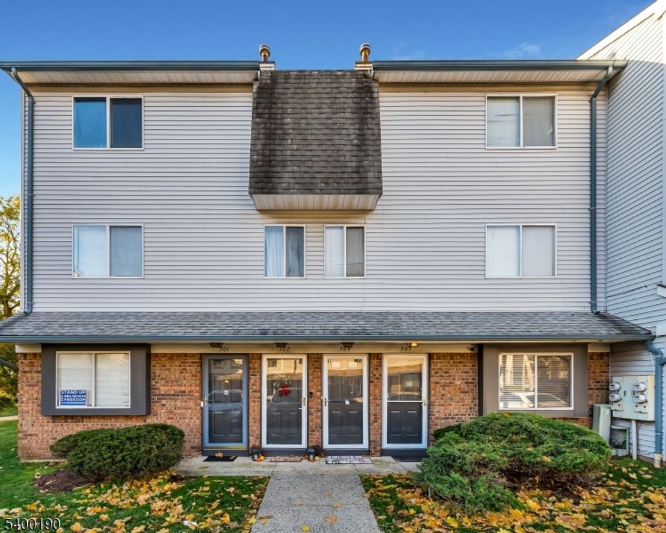 303 Arsdale Ter 303, Union Twp., NJ 07083