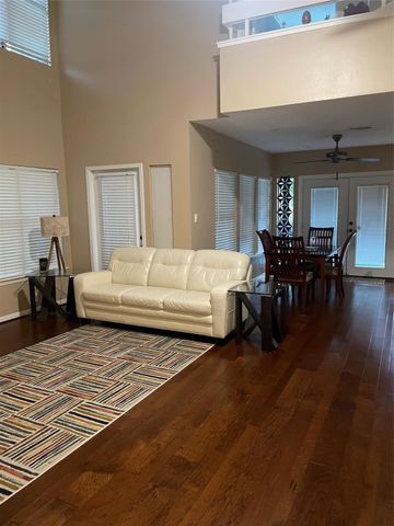 2619 Sailboat Drive, Nassau Bay, TX 77058