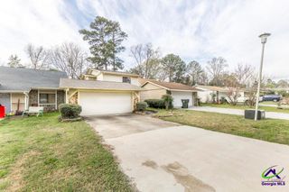 104 Pleasant Hill Court, Warner Robins, GA 31088