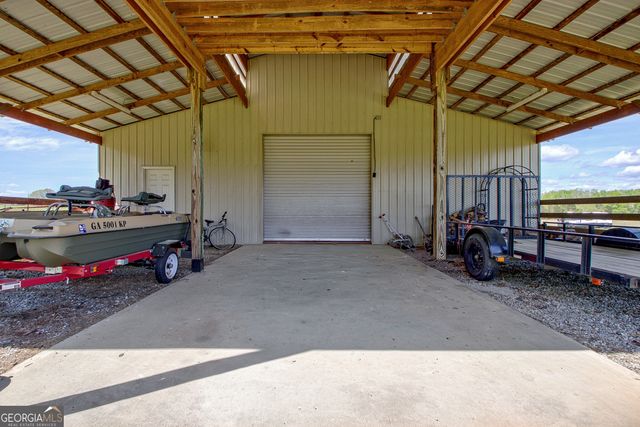 357 Brooks Road, Brooks, GA 30205