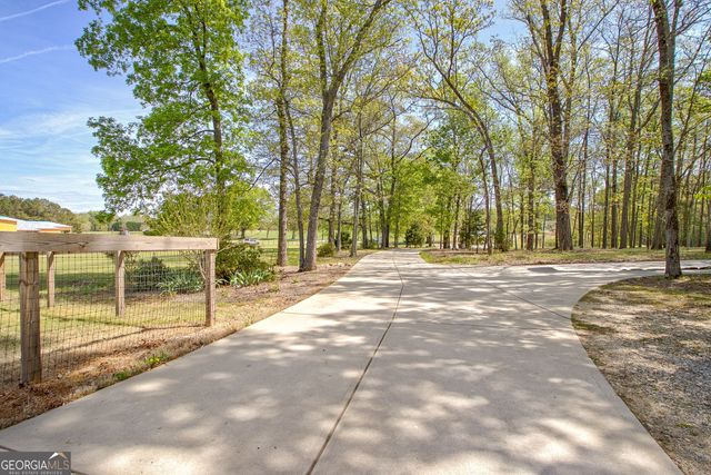 357 Brooks Road, Brooks, GA 30205
