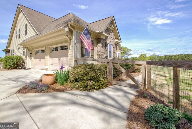 357 Brooks Road, Brooks, GA 30205