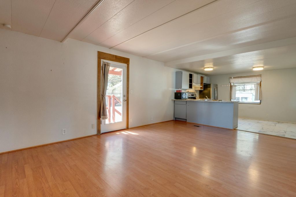 3928 E Lane Park Rd, Mead, WA 99021 photo 6