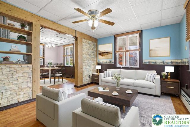 286 Oak Road, Washington Twp, PA 18013