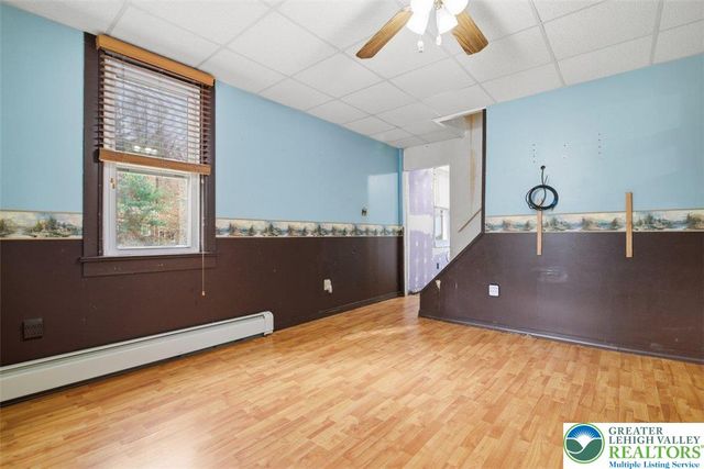 286 Oak Road, Washington Twp, PA 18013