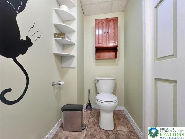 286 Oak Road, Washington Twp, PA 18013