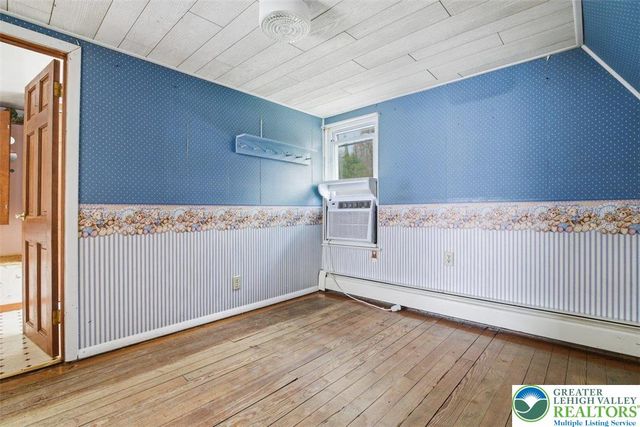 286 Oak Road, Washington Twp, PA 18013