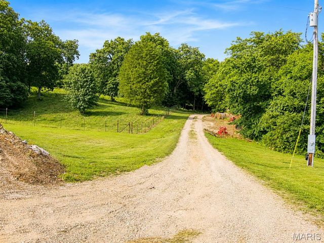 6779 Elmont Road, Sullivan, MO 63080