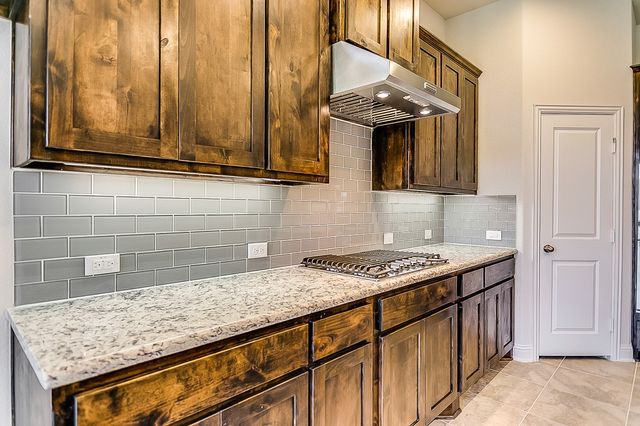 3021 Avondale, The Colony, TX 75056
