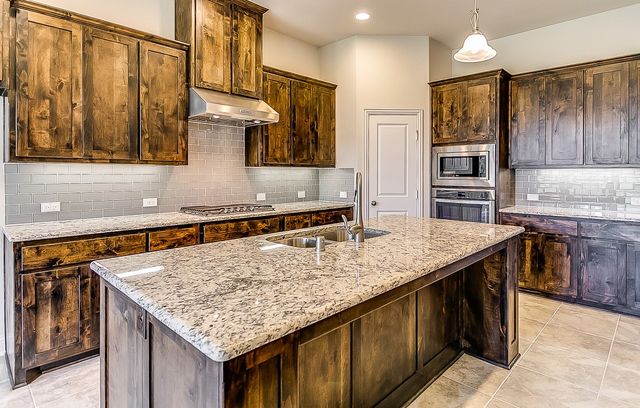 3021 Avondale, The Colony, TX 75056
