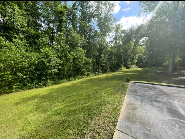 101 Foxrun, Dothan, AL 36303