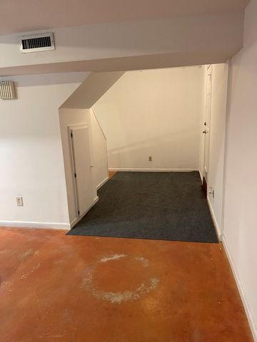 101 Foxrun, Dothan, AL 36303
