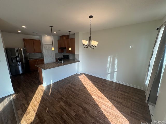 3218 COMANCHE XING, San Antonio, TX 78224
