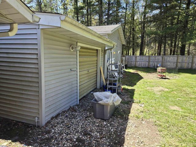 3570 County Road Q, Wisconsin Rapids, WI 54495