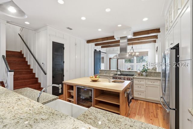 1708 King St, Beaufort, SC 29902