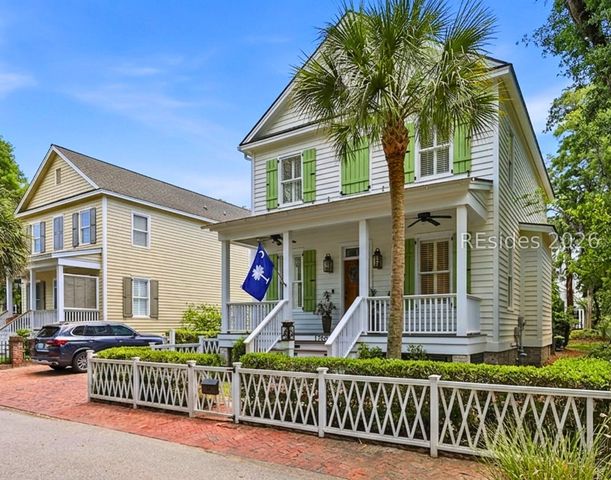1708 King St, Beaufort, SC 29902