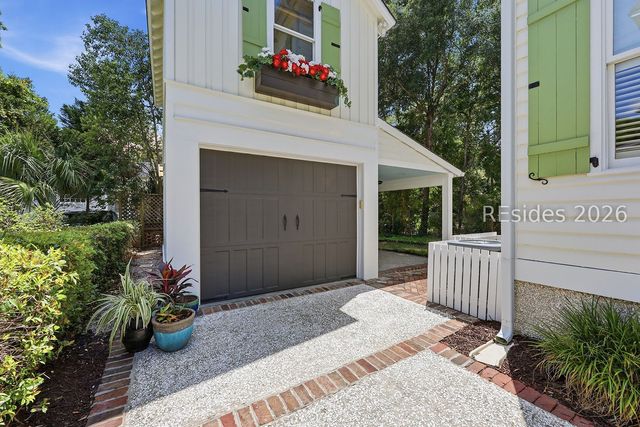 1708 King St, Beaufort, SC 29902