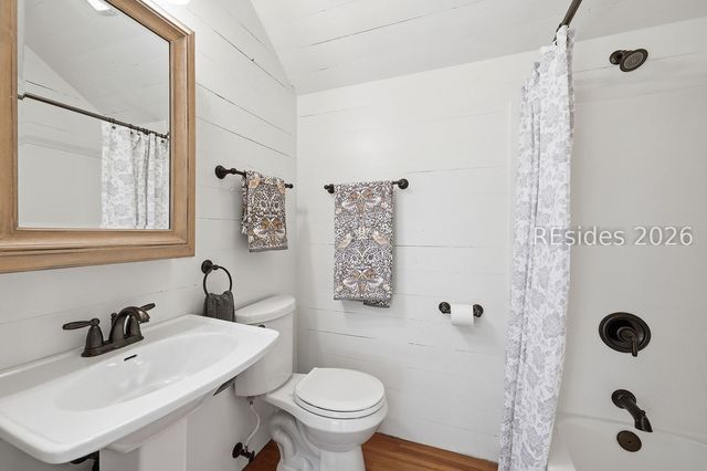 1708 King St, Beaufort, SC 29902