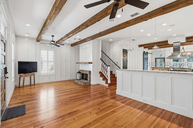1708 King St, Beaufort, SC 29902