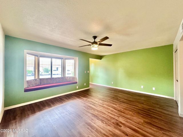 10119 E Chevelon Street, Tucson, AZ 85748