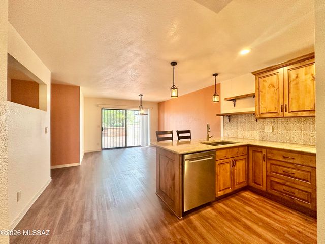 10119 E Chevelon Street, Tucson, AZ 85748