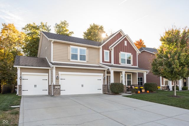 725 Bracknell Drive, Avon, IN 46123