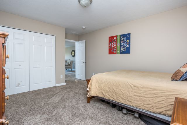 725 Bracknell Drive, Avon, IN 46123