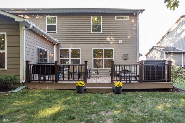 725 Bracknell Drive, Avon, IN 46123