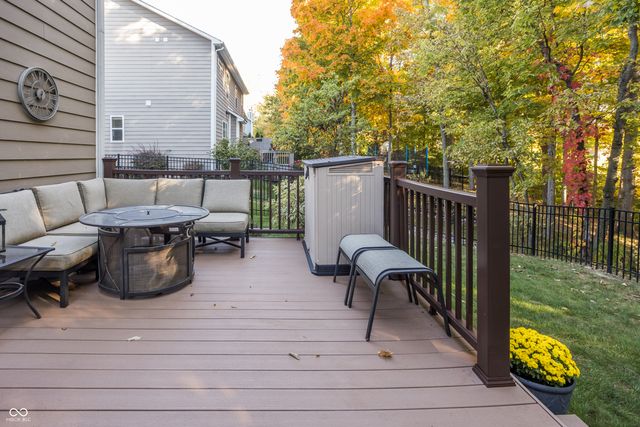 725 Bracknell Drive, Avon, IN 46123