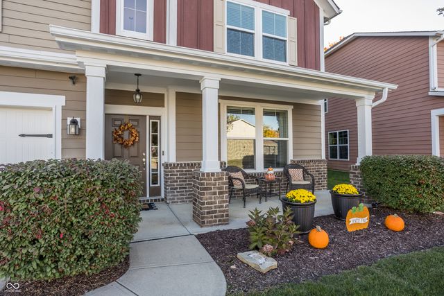 725 Bracknell Drive, Avon, IN 46123