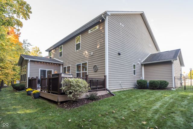 725 Bracknell Drive, Avon, IN 46123