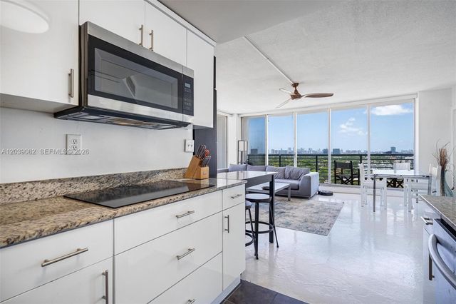 1720 Harrison Street 16A, Hollywood, FL 33020