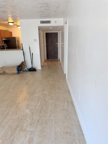 482 NW 165th St Rd A-103, Miami, FL 33169