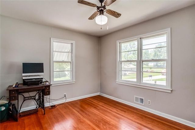 107 NE 72 nd Terrace, Gladstone, MO 64118