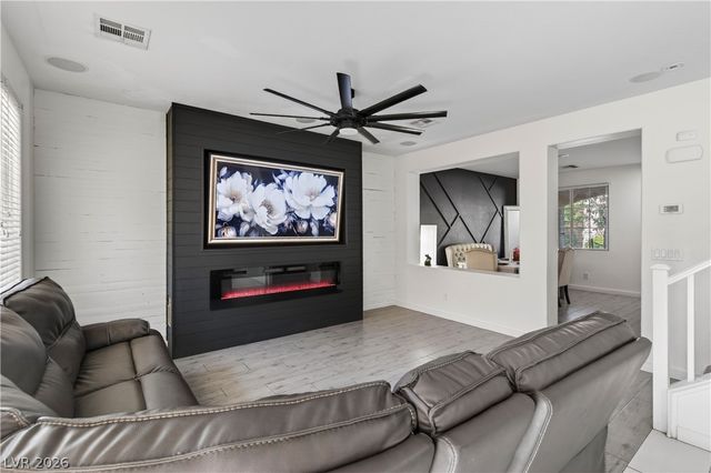 7232 Mulberry Forest Street, Las Vegas, NV 89166