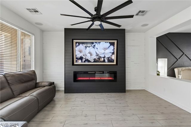 7232 Mulberry Forest Street, Las Vegas, NV 89166