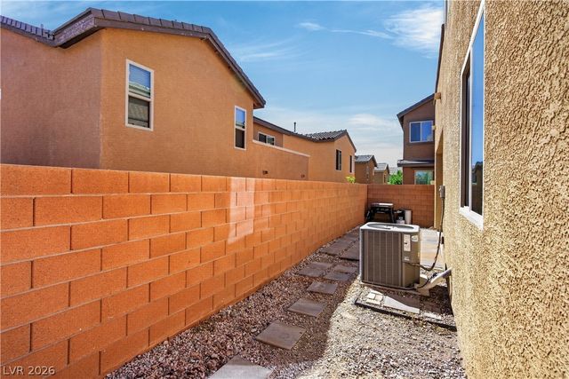 7232 Mulberry Forest Street, Las Vegas, NV 89166