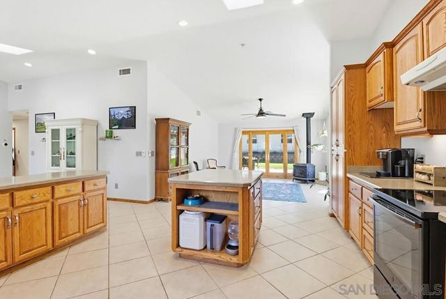 359 Galloway Valley Rd, Alpine, CA 91901