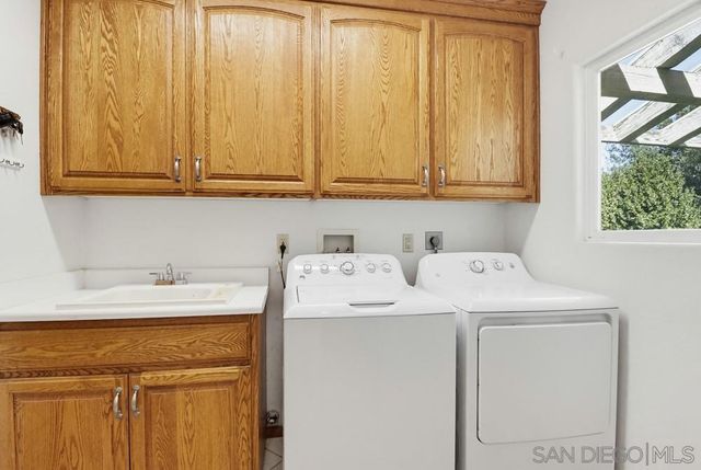 359 Galloway Valley Rd, Alpine, CA 91901