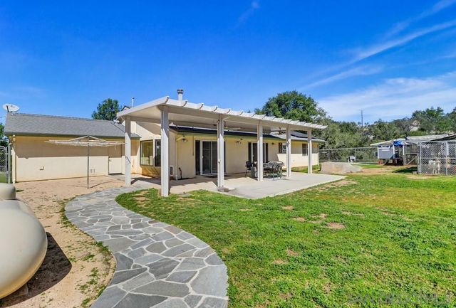 359 Galloway Valley Rd, Alpine, CA 91901