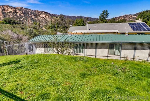 359 Galloway Valley Rd, Alpine, CA 91901