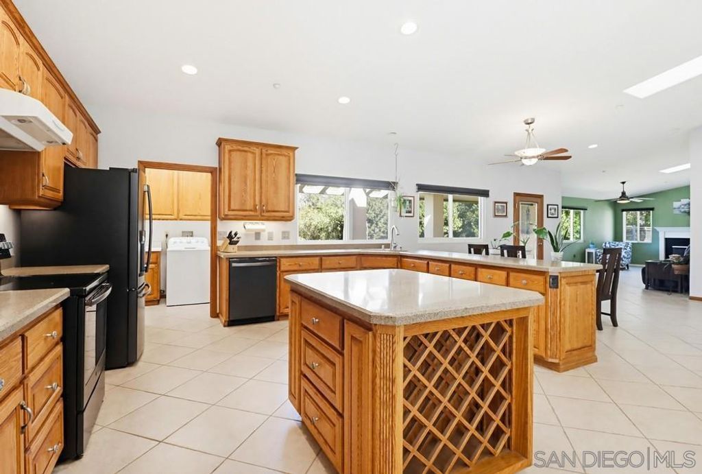 Image 10 of property listing at 359 Galloway Valley Rd, Alpine, CA 91901