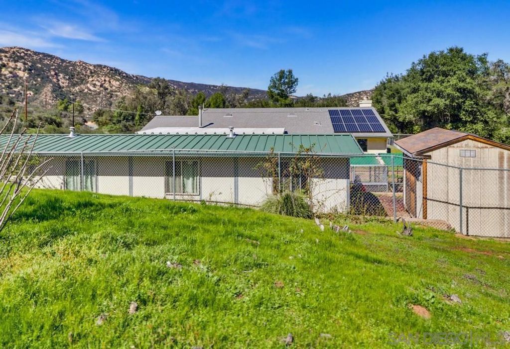 Image 40 of property listing at 359 Galloway Valley Rd, Alpine, CA 91901