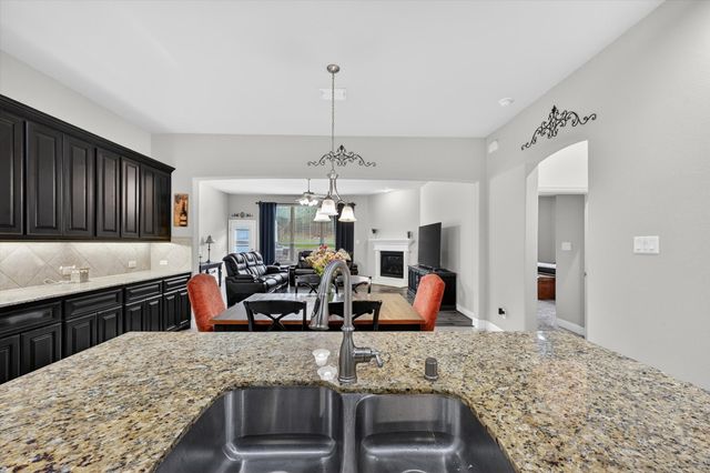 2728 Country Church Road, Mckinney, TX 75071