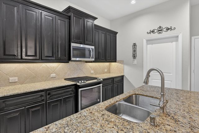 2728 Country Church Road, Mckinney, TX 75071