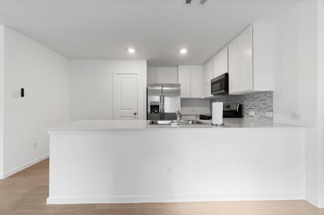 16031 Tallis Drive, Conroe, TX 77303