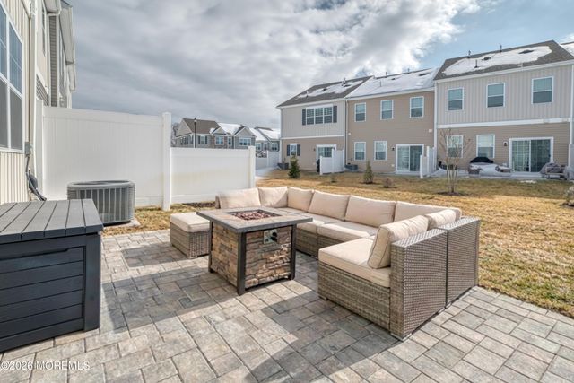 8 Laird Way, Wall, NJ 07753